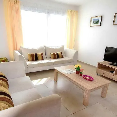 Villa Ana Coral Bay