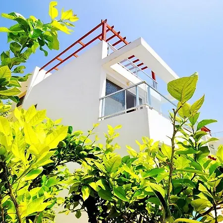 Villa Ana Coral Bay